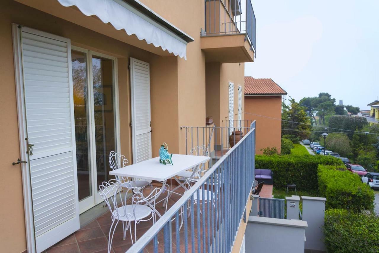 Appartamento A Sirolo A Pochi Minuti Dal Mare Exterior photo