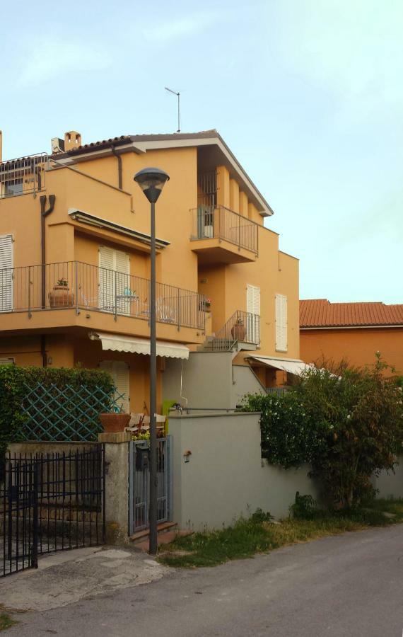 Appartamento A Sirolo A Pochi Minuti Dal Mare Exterior photo